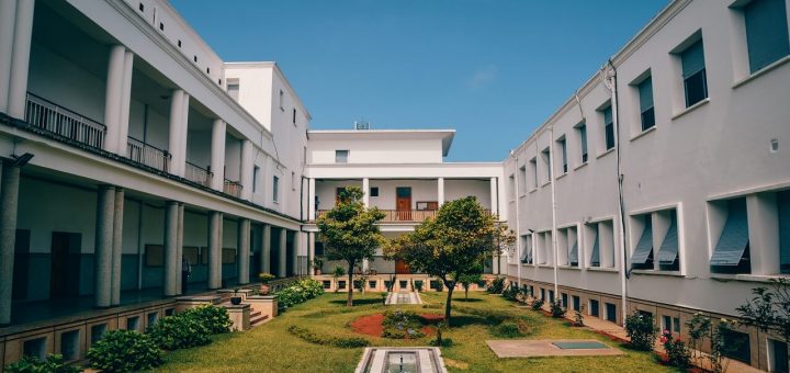 Top 10 Universities in India