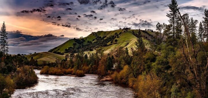 Top 10 Most Attractive And Beautiful Rivers In The World