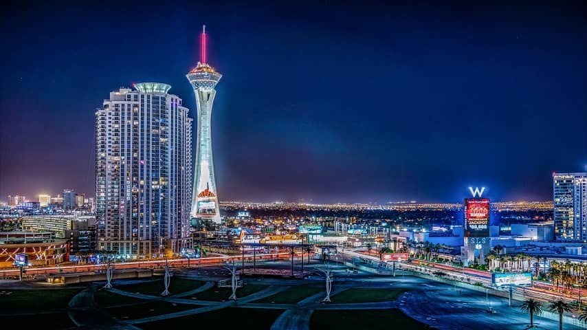 Top 10 Best Places to Travel Alone in the USA 5 Las Vegas, Nevada