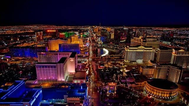 Top 10 Cheapest Cities to Visit in the US That Don't Break Your Budget 8 Las Vegas, Nevada