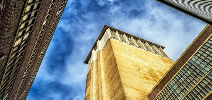 Top 10 Fastest Growing Industries In India